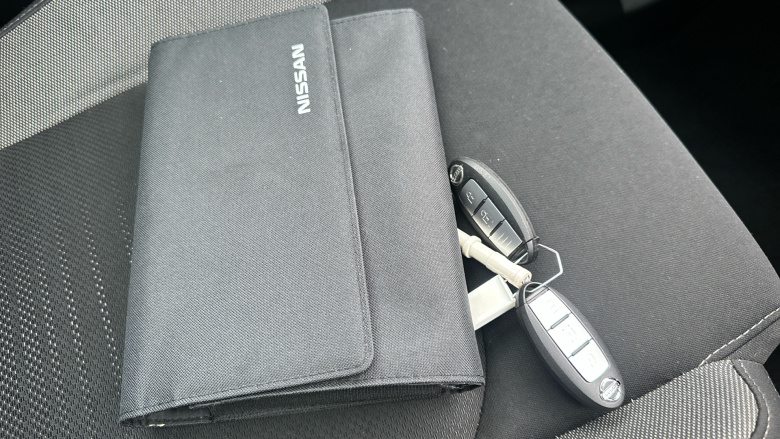 Nissan Qashqai 1.6 DiG-T N-Connecta 5dr Petrol Hatchback